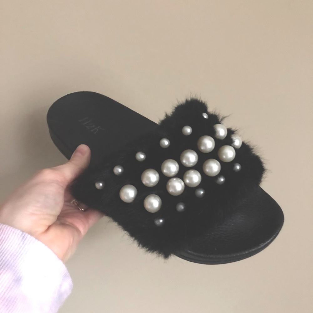 Black Fuzzy Slippers
